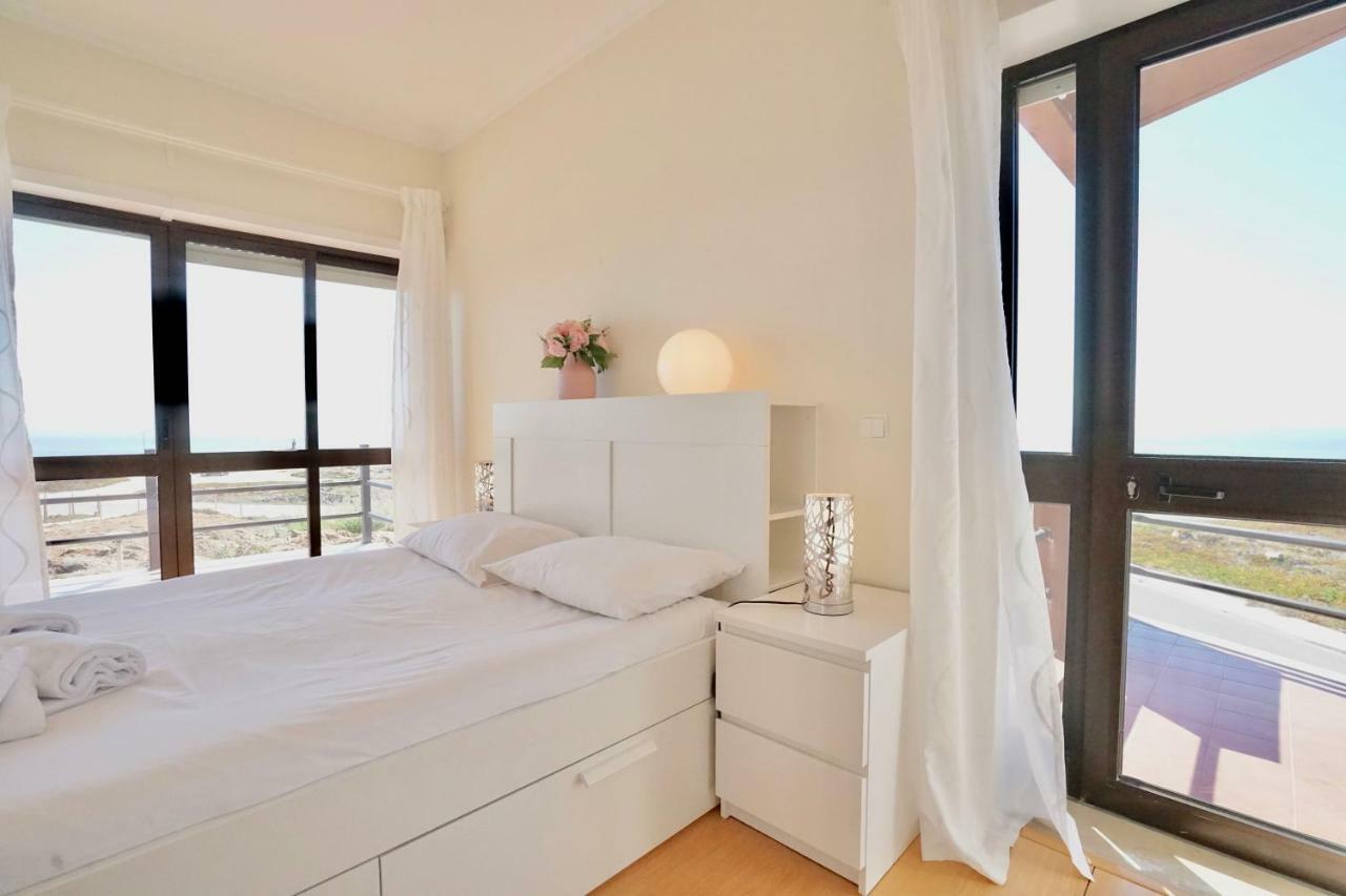 Deluxe Oceanfront - Vue Sur La Mer Peniche Exterior foto